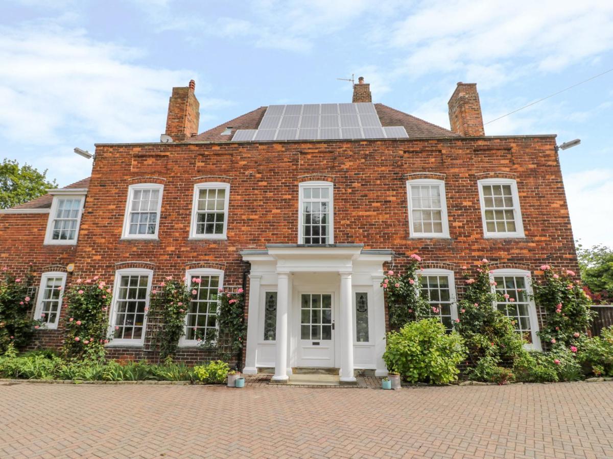 The Manor House Villa Scarborough Exterior photo